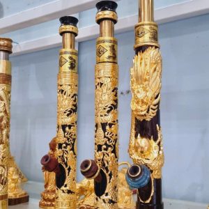 Điếu cày dát vàng